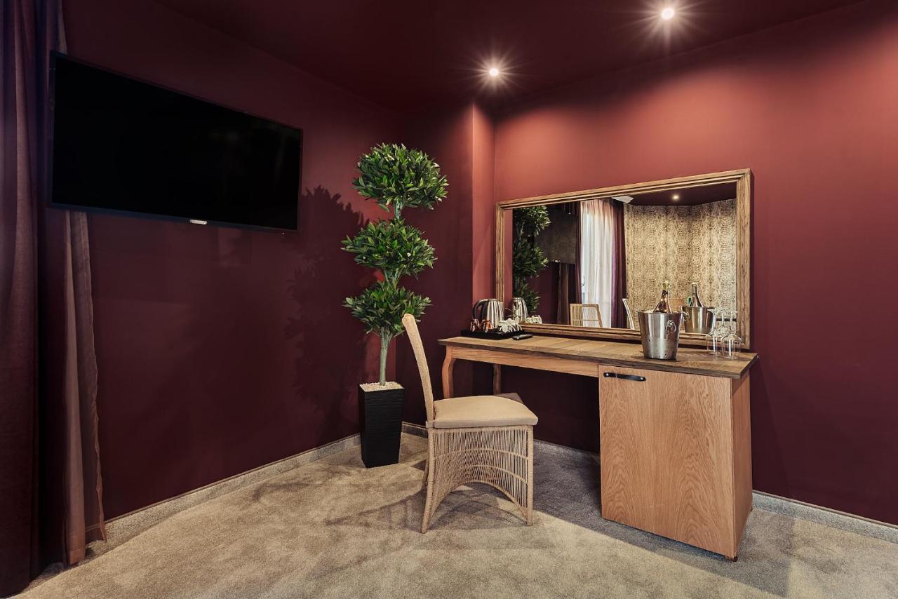 Opu Boutique Hotel Варна Экстерьер фото