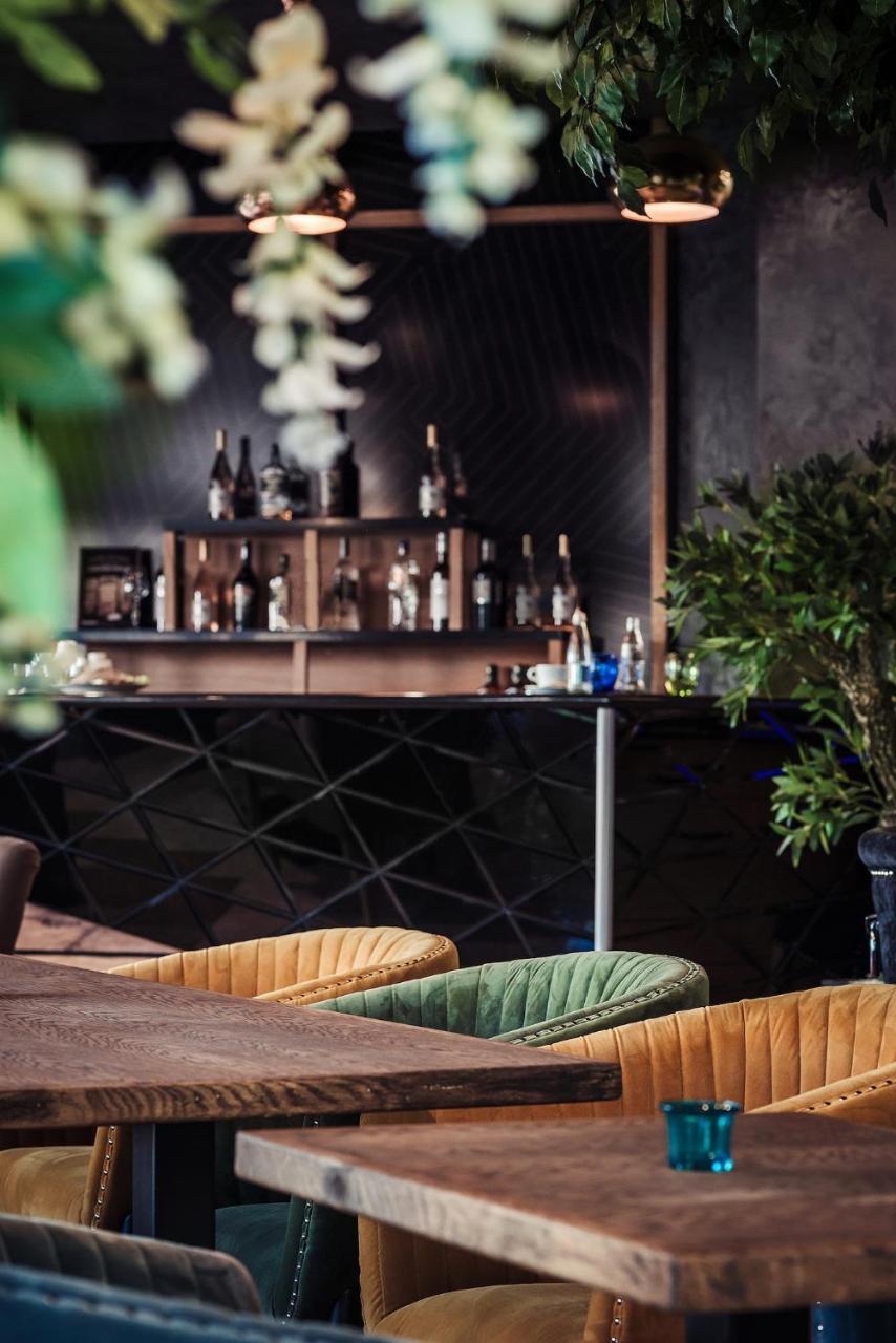 Opu Boutique Hotel Варна Экстерьер фото