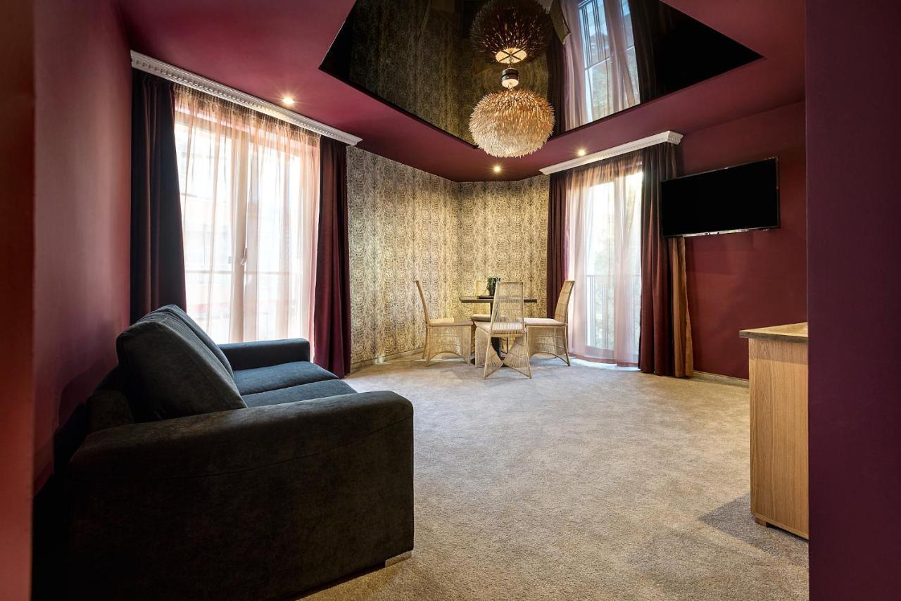 Opu Boutique Hotel Варна Экстерьер фото