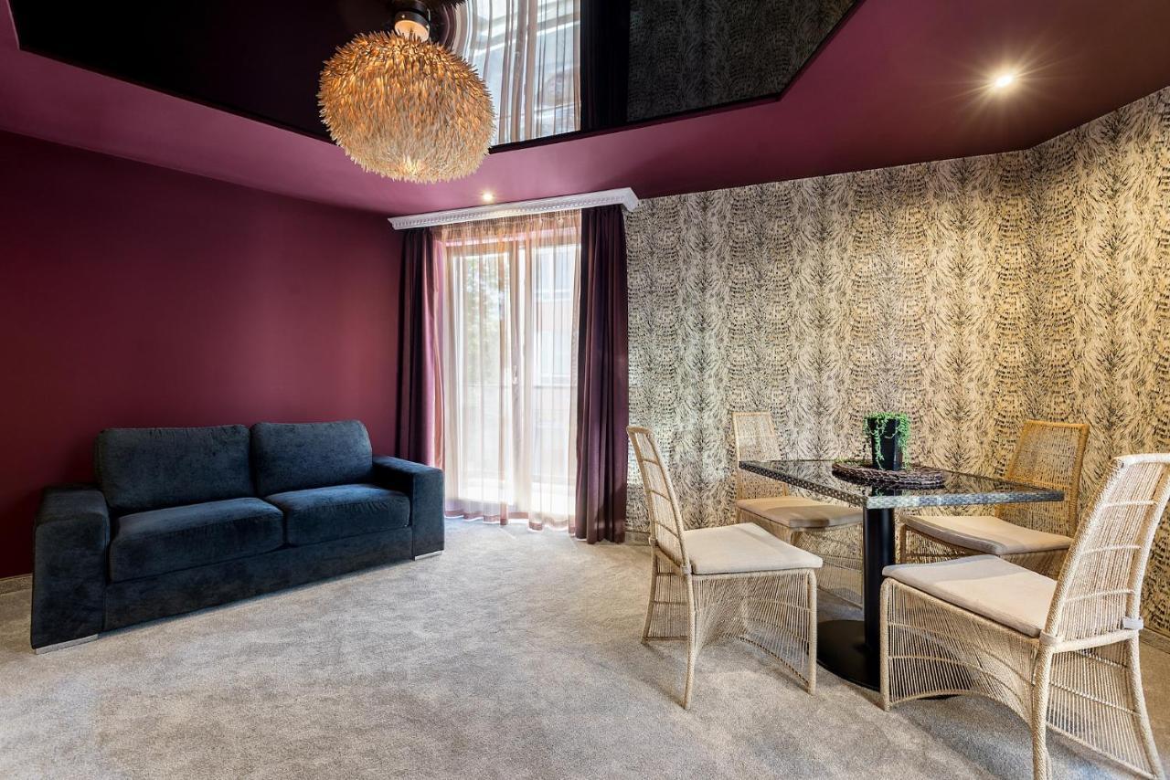 Opu Boutique Hotel Варна Экстерьер фото