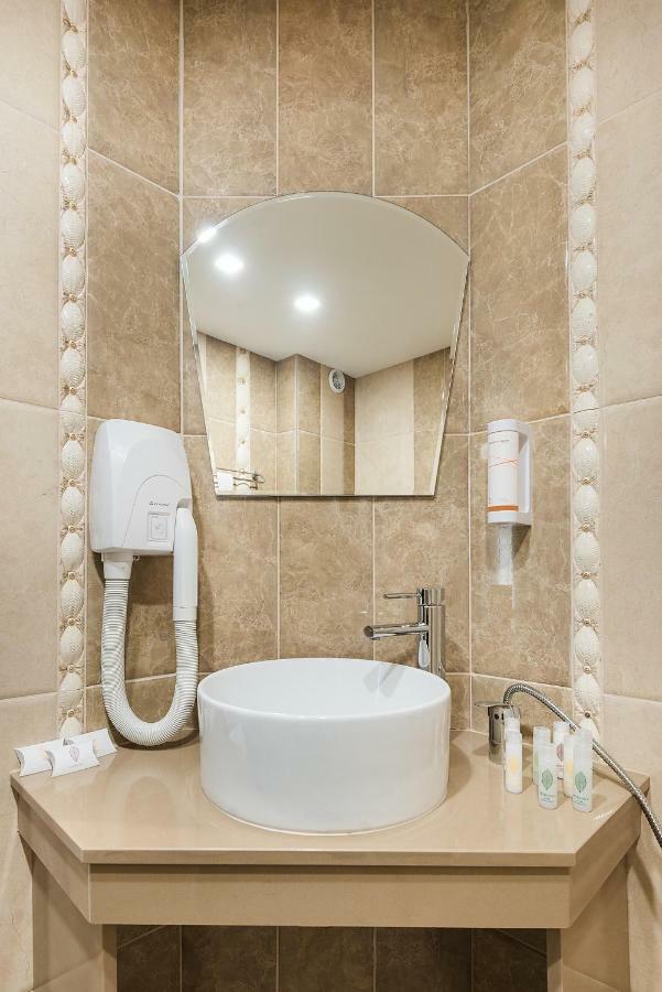 Opu Boutique Hotel Варна Экстерьер фото