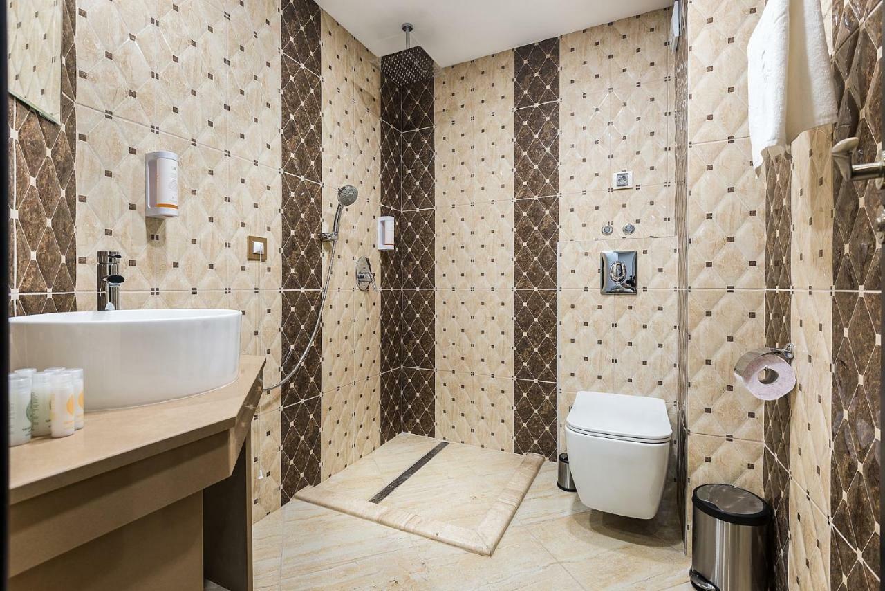 Opu Boutique Hotel Варна Экстерьер фото
